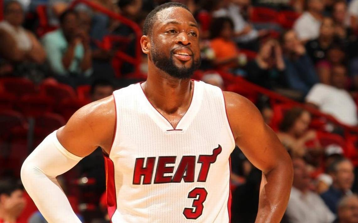 Wade says he wants to play for championship contender before career ends