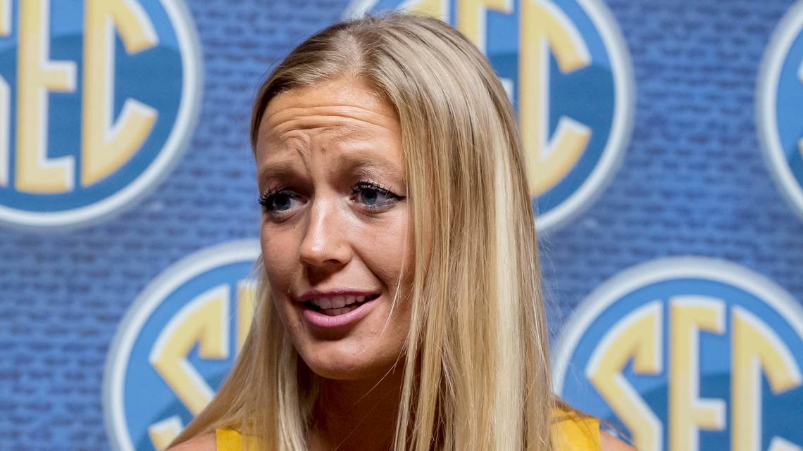 Is Sophie Cunningham a dirty player? It’s not just South Carolina