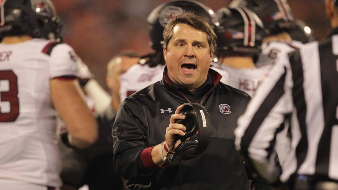 How do South Carolina coaches talk to players about