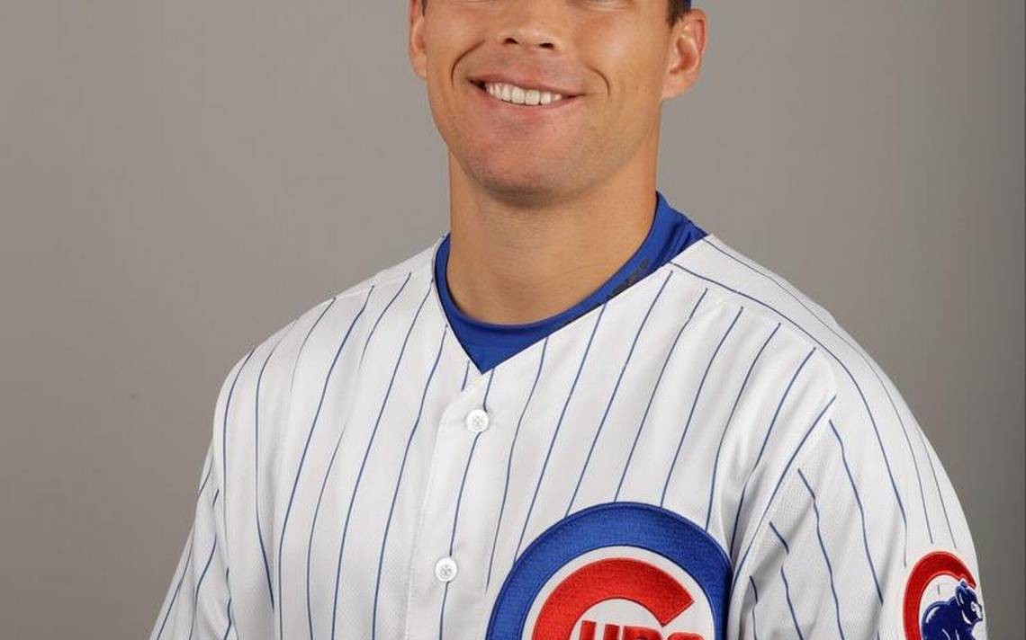 Mariners pick up two players from Cubs through waiver claims