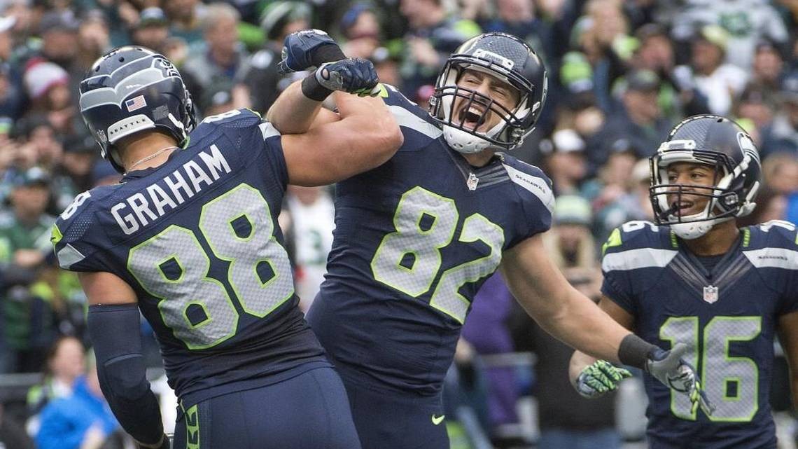 Another popular Seahawk from the Super Bowl years leaves