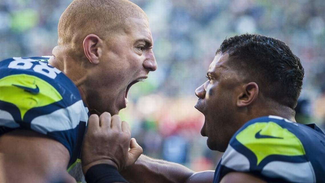 NFL - Seattle Seahawks TE Jimmy Graham & QB Russell Wilson