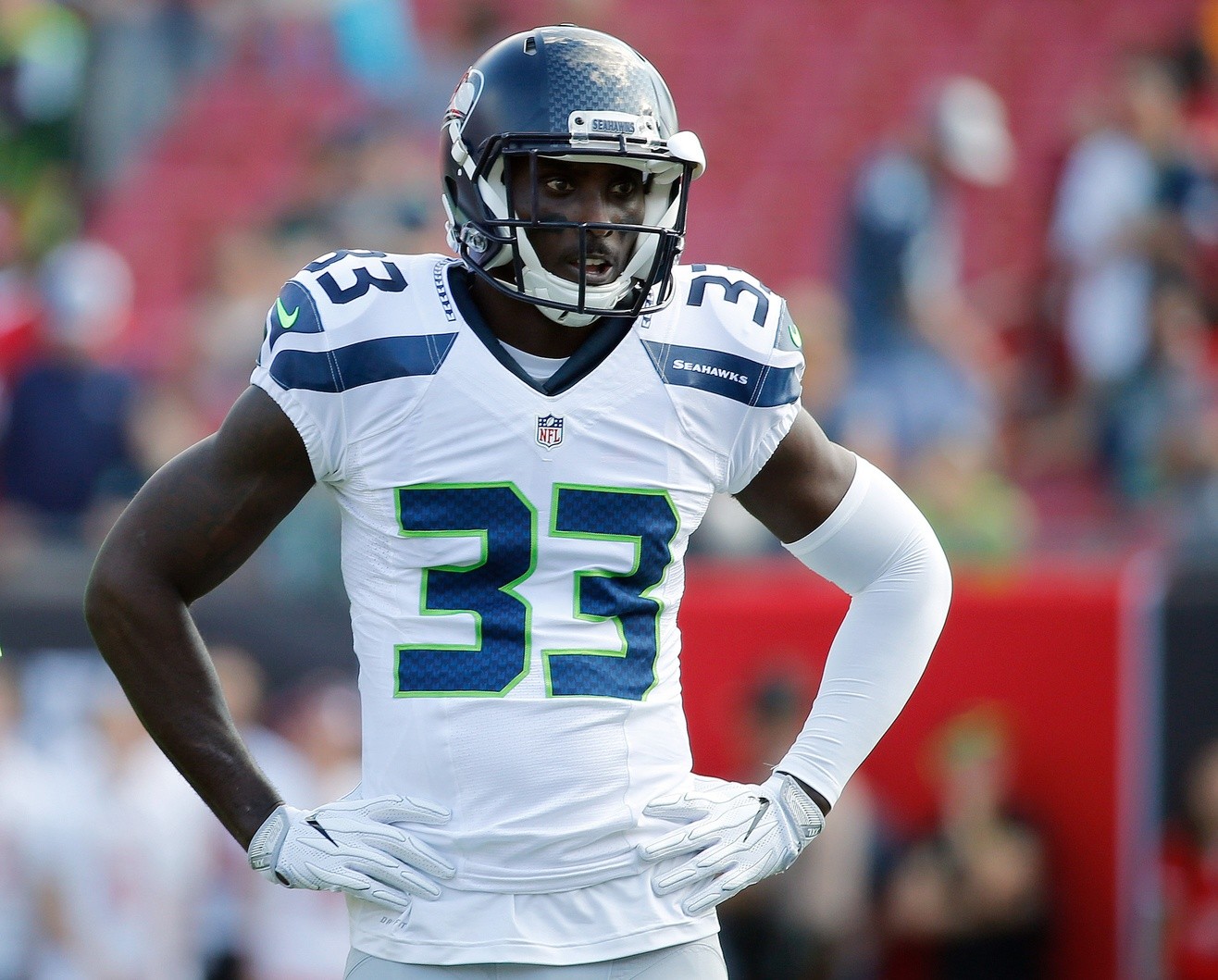 bills-sign-s-kelcie-mccray-to-futures-deal