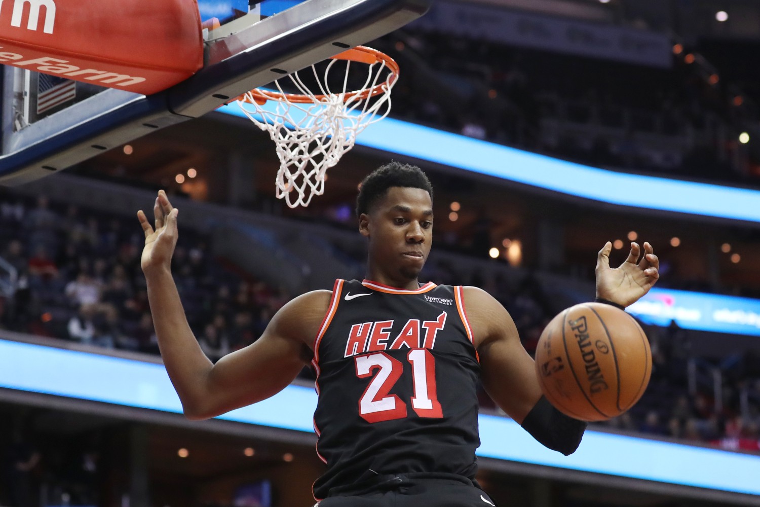 Heat Score 45 In The Third And Roll Past Knicks, 11087