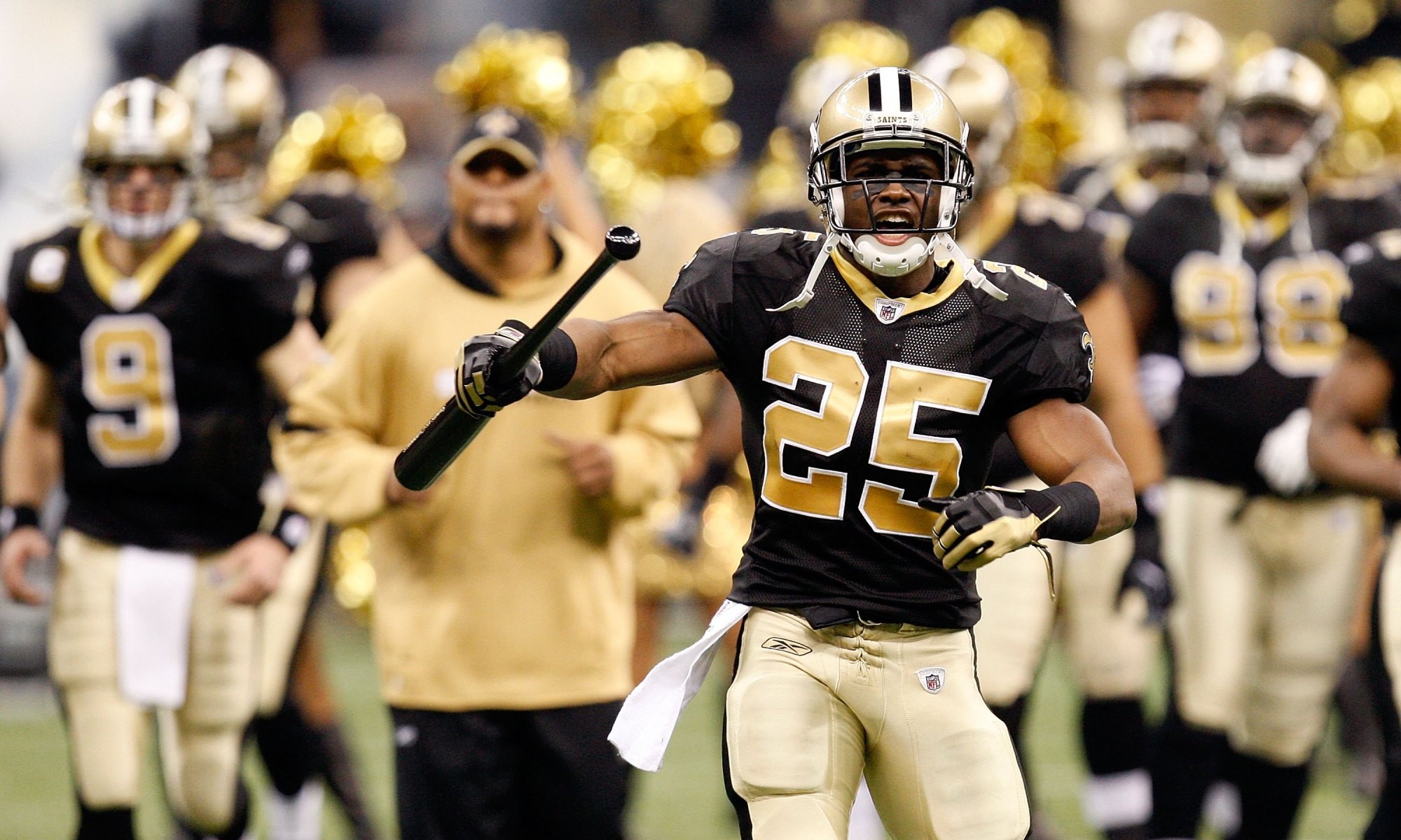 reggie bush saints jersey