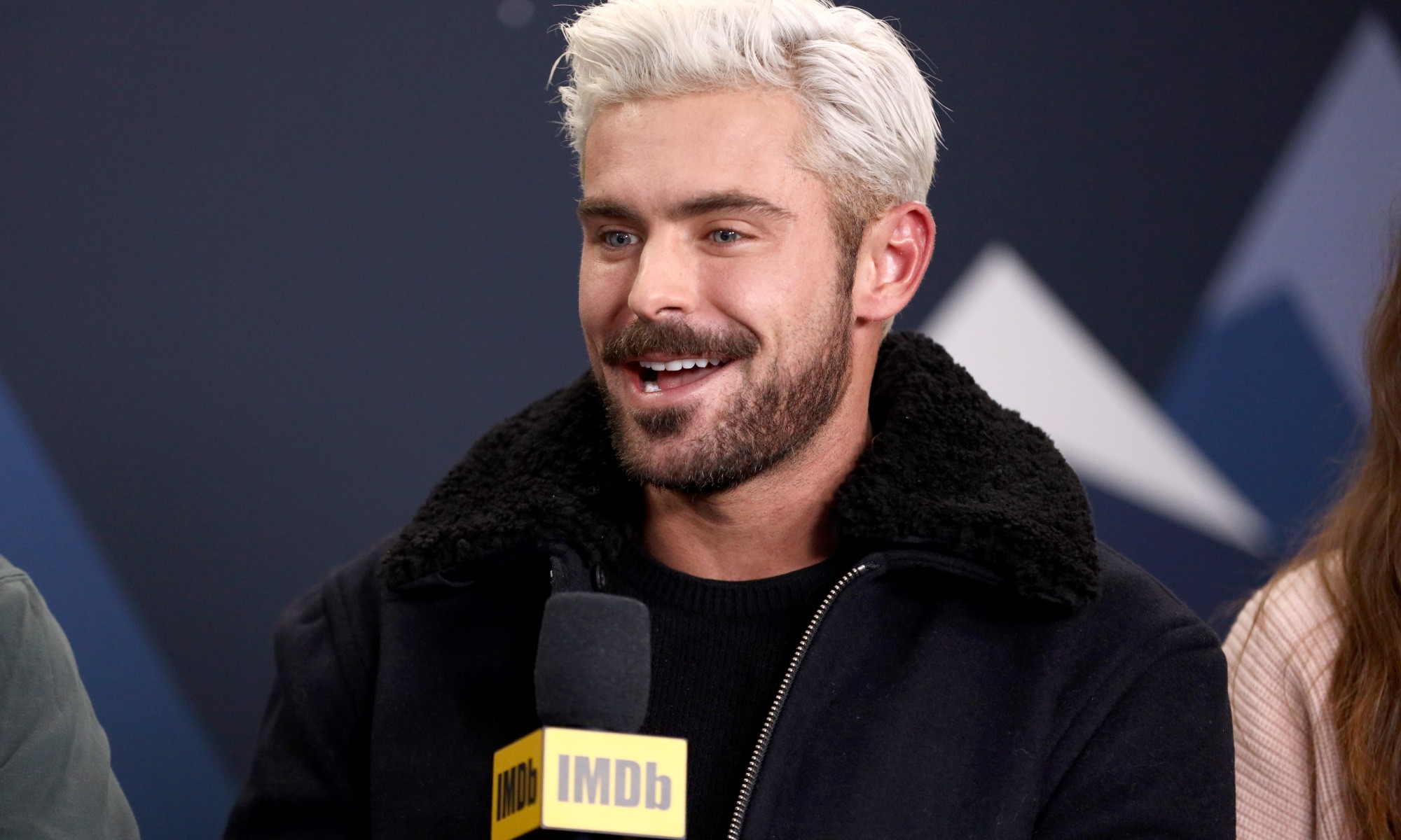 Zac Efron relates awkward first meeting with Sean Payton