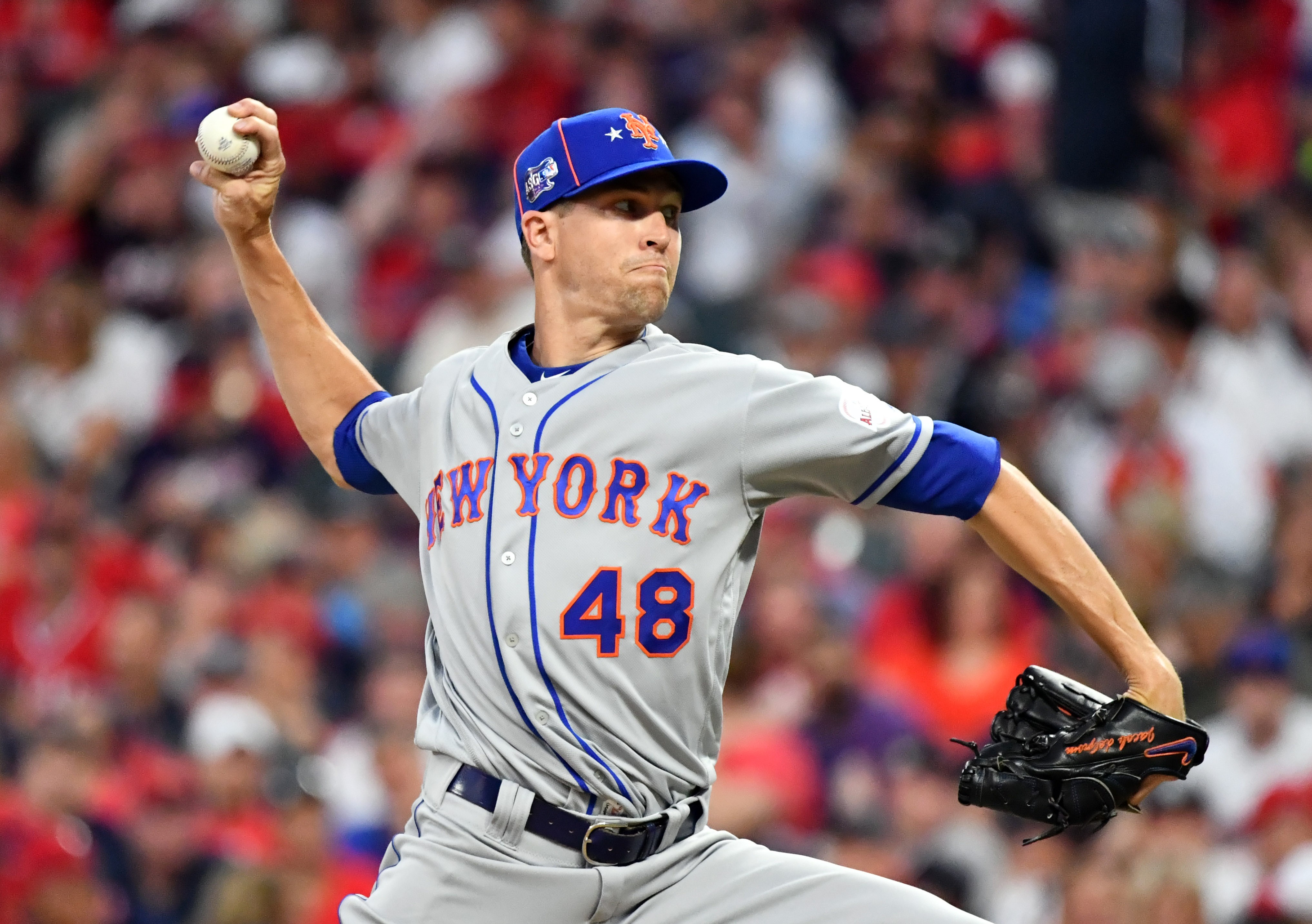 Jacob deGrom's Blue Jersey and Long Hair: A Winning Combination for the Mets - wide 4