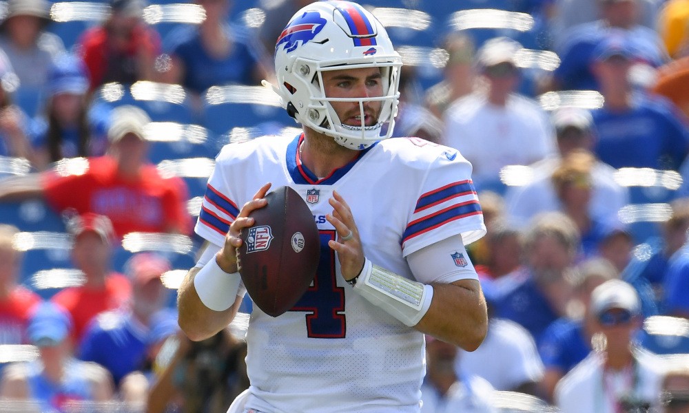 Buffalo Bills bring back former QB Jake Fromm