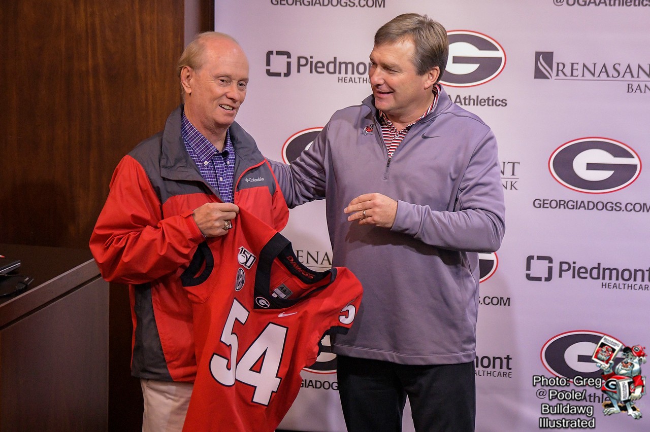 Staff Picks for Dawgs vs. Aggies