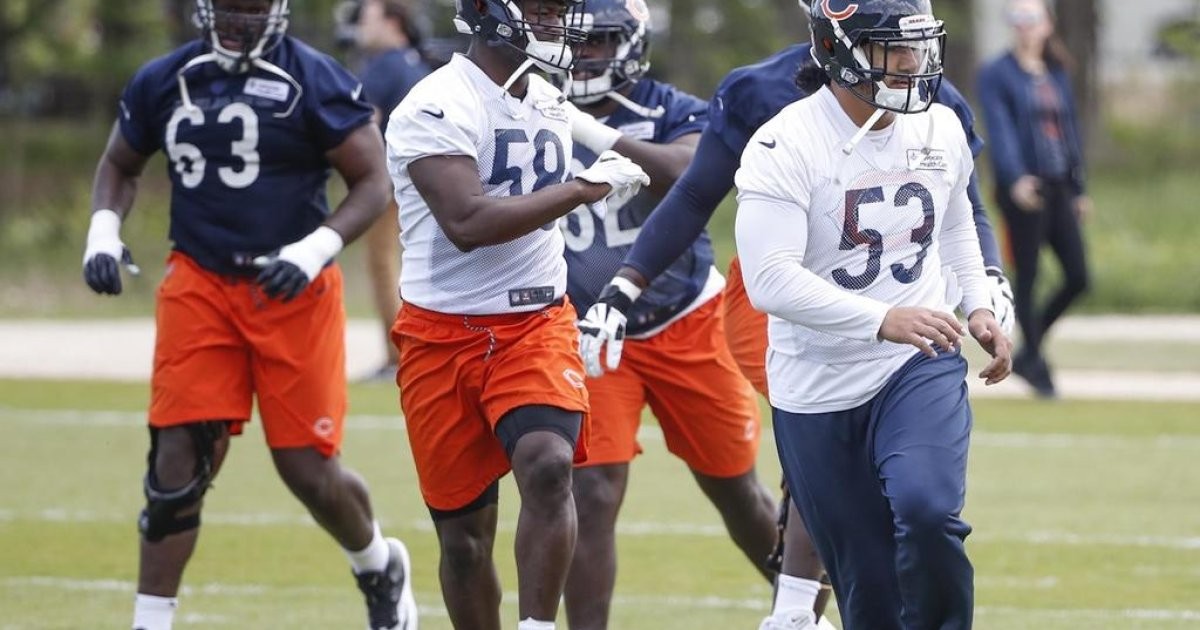 Firstround pick Smith still absent from Chicago Bears camp