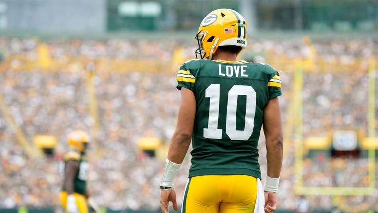 Packers, Lions at Lambeau Field; Green Bay leads series, 103-75-7