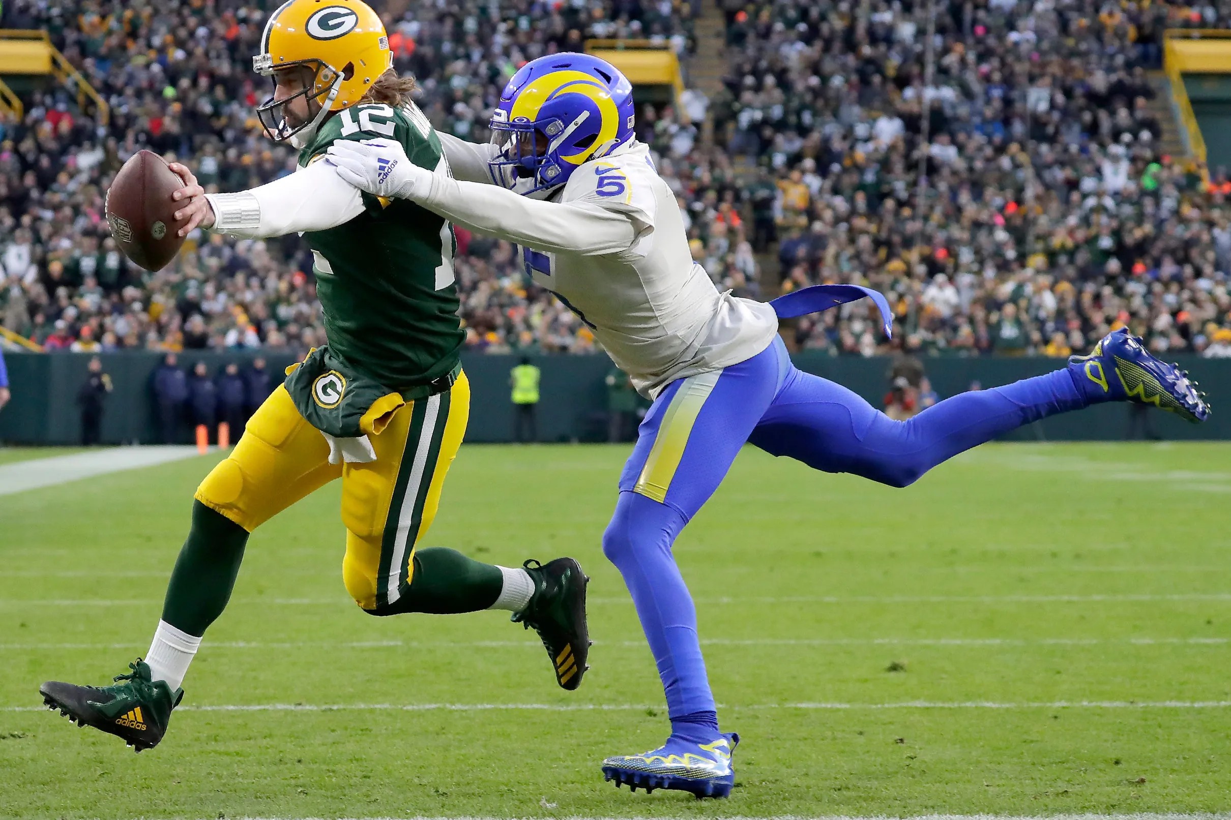 Packers Top Plays of 2021, No. 7 Aaron Rodgers fakes out Jalen Ramsey for the TD