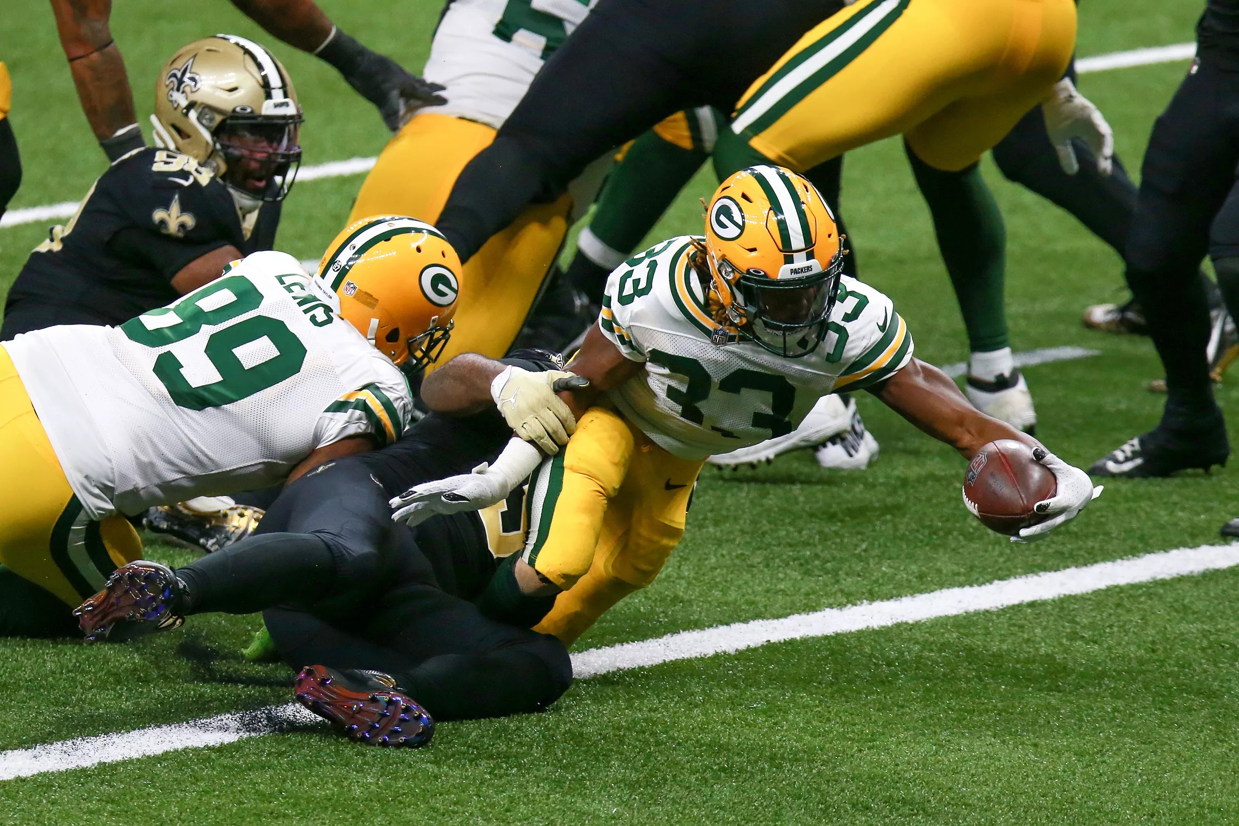 Cheese Curds, 11/9 Packers sit in third place in NFC at halfway point