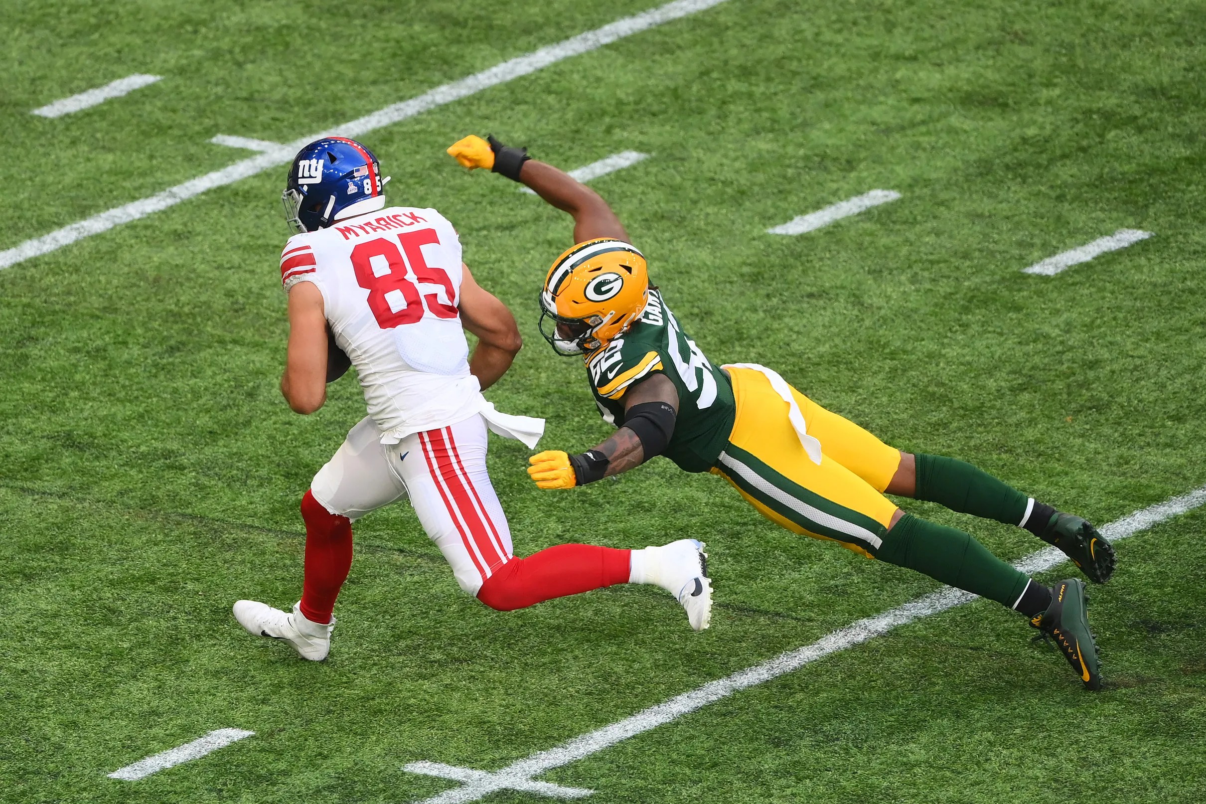 packers-collapse-in-second-half-in-london-lose-to-giants-27-22