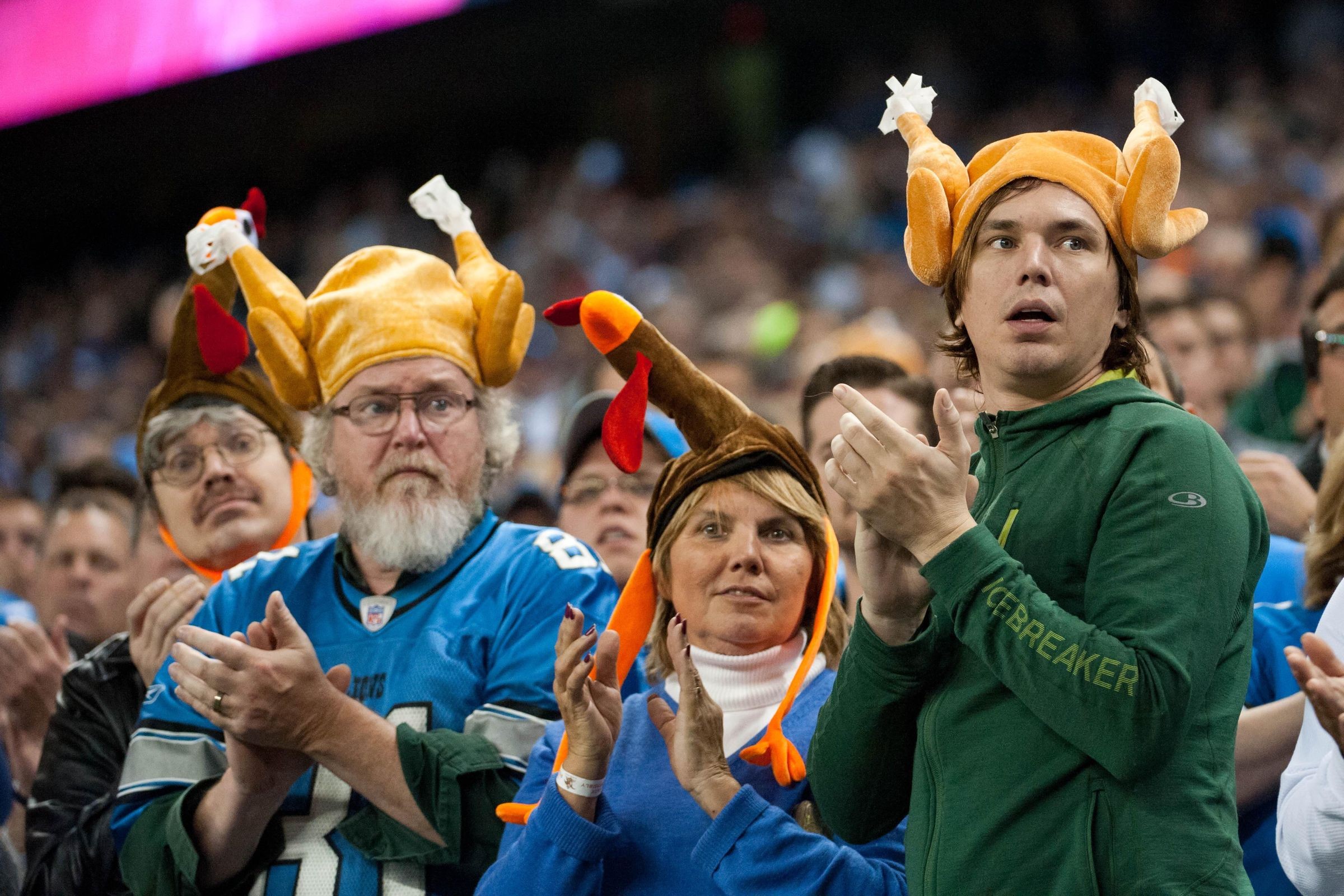 Thanksgiving Football 2015 Schedule and Broadcast Information