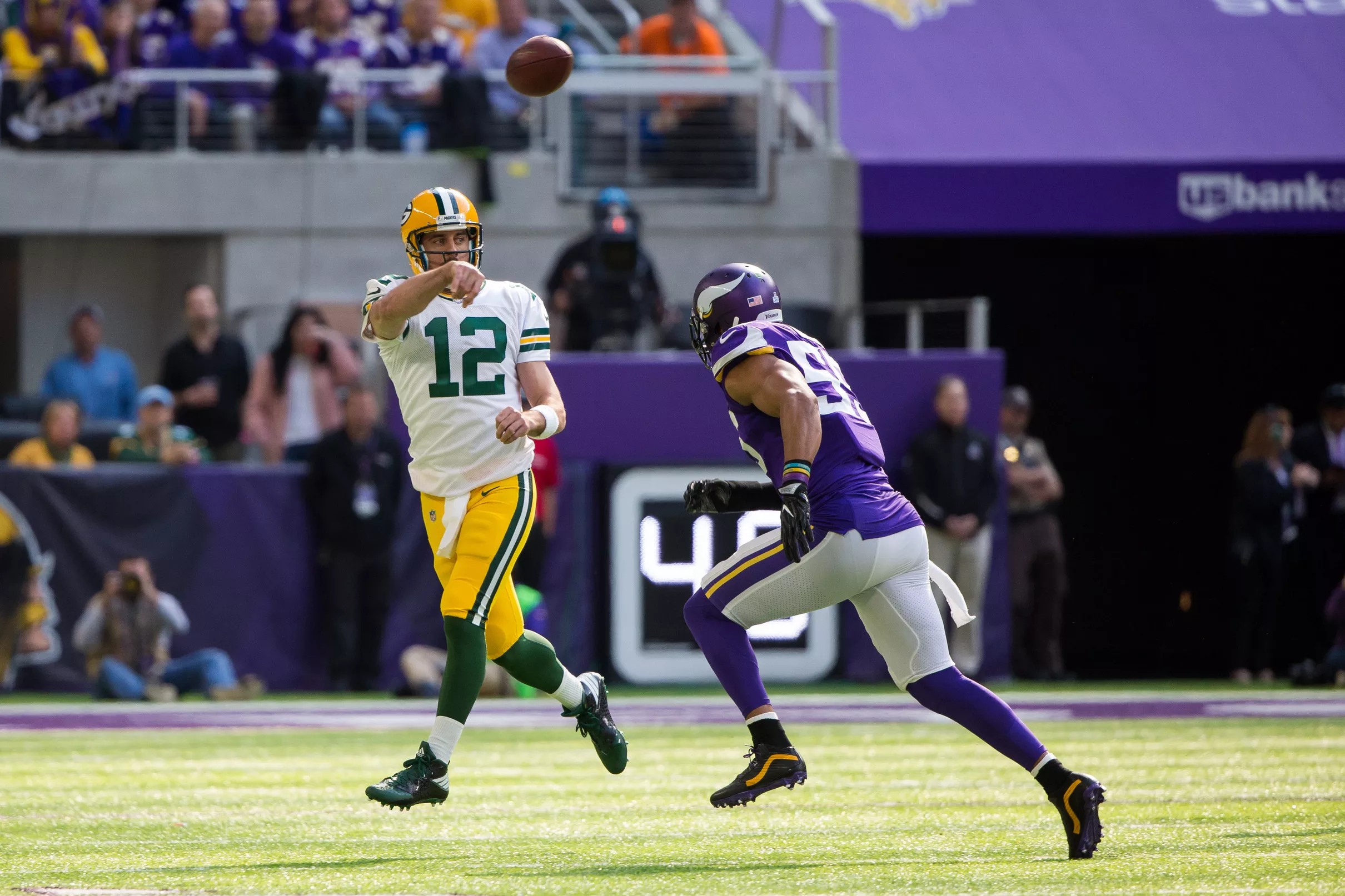 Video Evidence Backs Up Aaron Rodgers’ Claims That Anthony Barr Taunted Him