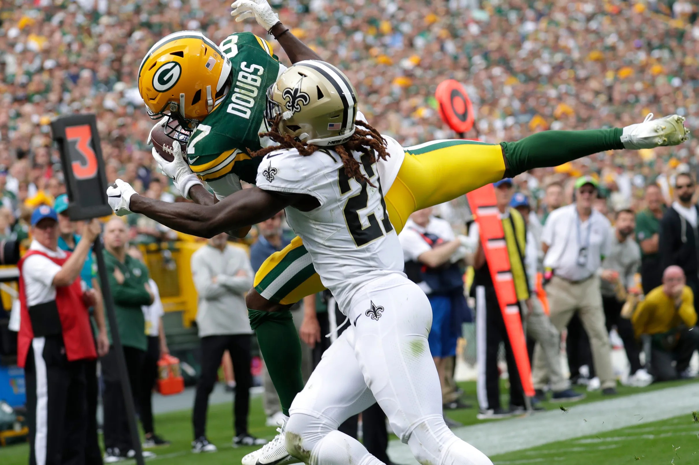 FINAL: Packers complete miraculous comeback, defeat Saints 18-17