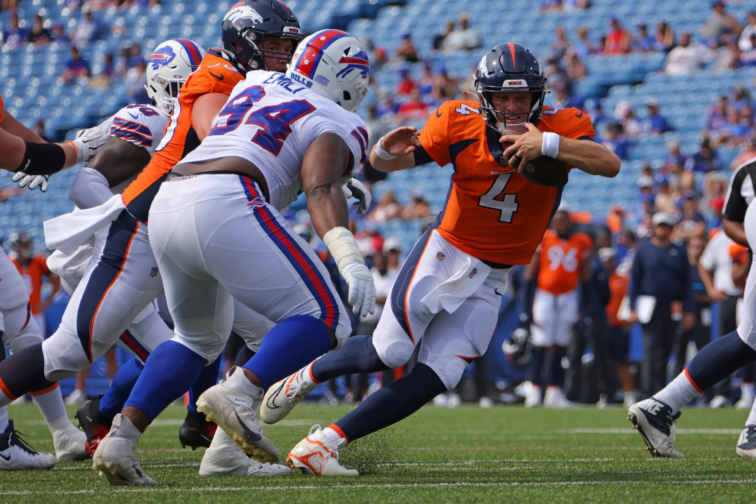 Monday Night Football Week 10 Picks And Game Info For Broncos Vs Bills