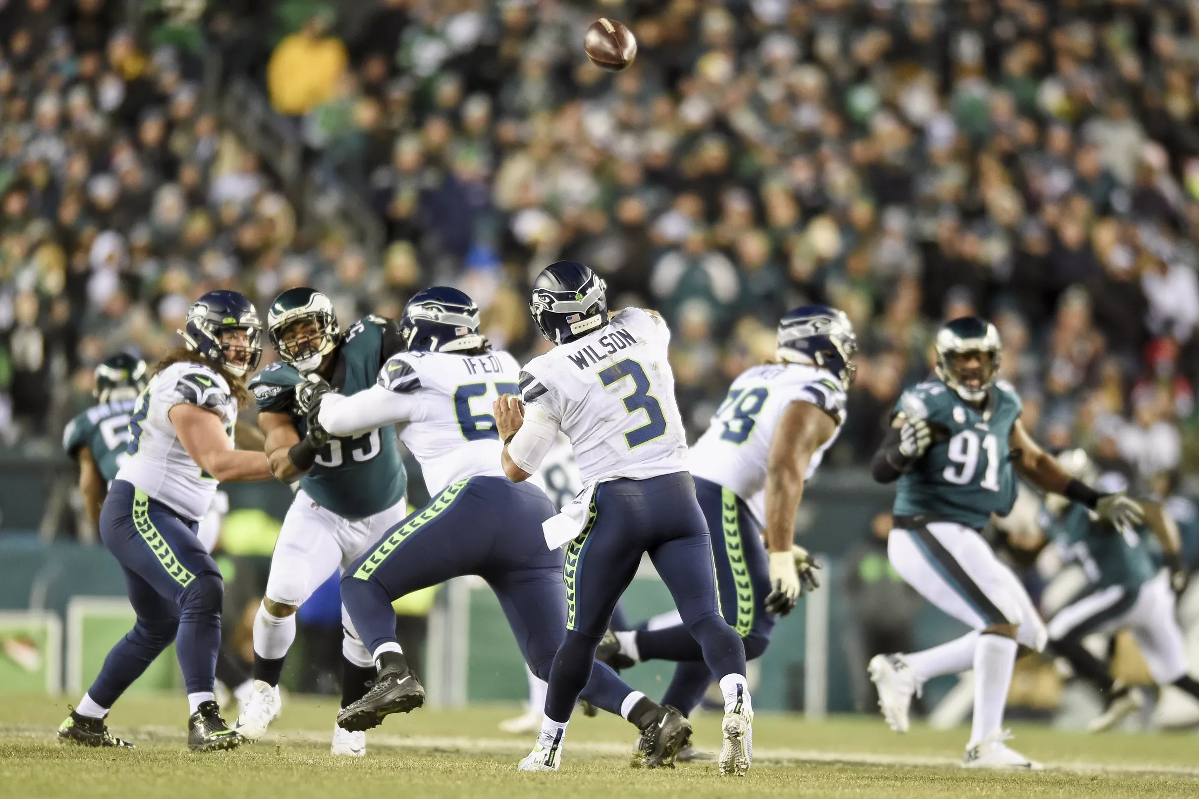 Seahawks and Eagles play a Wild Card rematch on Monday Night Football