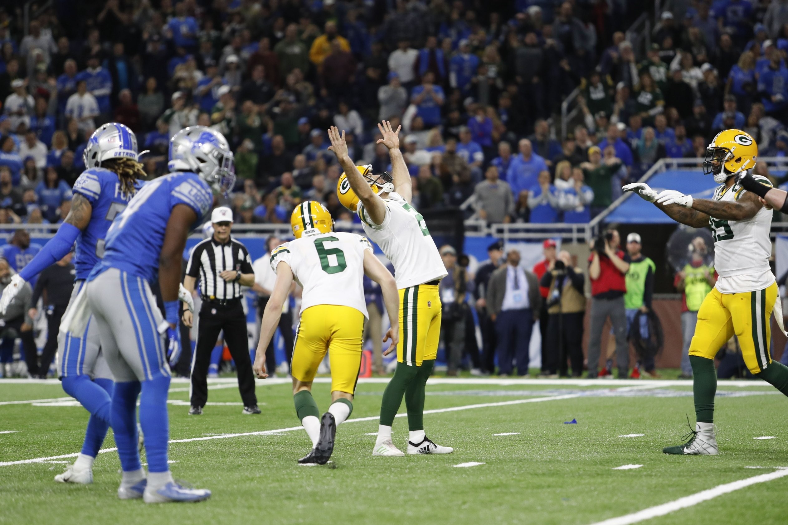 Packers Snap Counts VS. The Lions