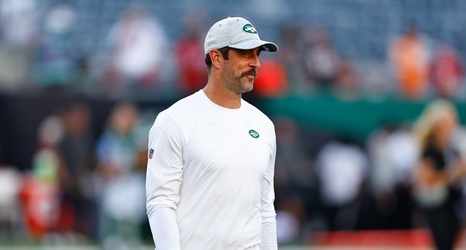 Aaron Rodgers debuts new look and channels inner Travis Kelce as Jets fans  lose their minds - League's in trouble