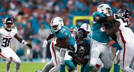 Watch: Rookie RB De'Von Achane makes Miami Dolphins debut vs. Atlanta  Falcons