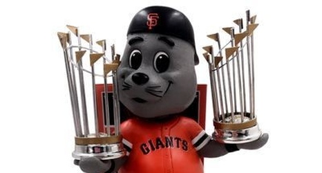 San Francisco Giants Mascot Lou Seal Bobblehead Giveaway