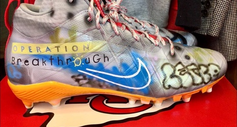 tight end cleats