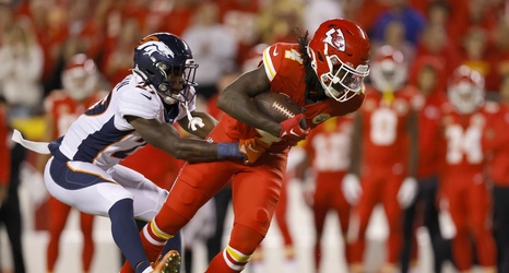 KC Chiefs wear red on red uniforms; will they ever wear it again? -  Arrowhead Pride