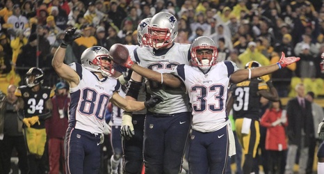 Dion Lewis scores game-winner against Steelers in Heinz 