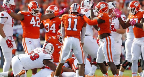 ESPN’s Fowler explains why Clemson and Alabama are a step ahead