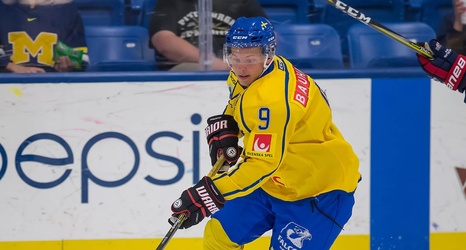 Blackhawks prospect Tim Soderlund, Sweden vs. Canada in World Junior ...