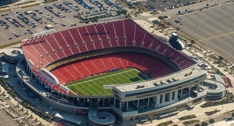 Chiefs Defensive Backs Surprise Special Olympians at Arrowhead Stadium