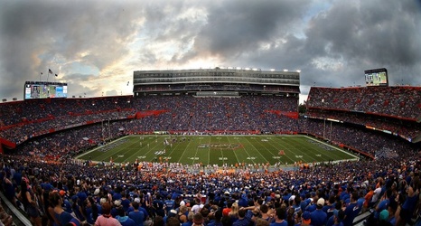 Florida Gators set to play spring game on Friday night for first time ever