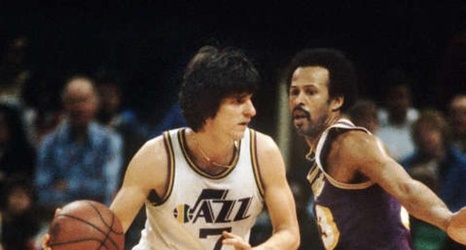 Legend of Utah Jazz great 'Pistol Pete' Maravich lives through Steph Curry,  current NBA guards - Deseret News