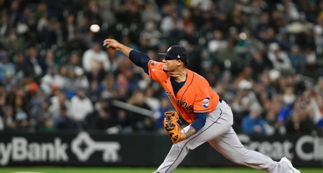 Astros' Brantley intends to play in 2023