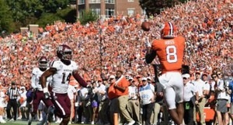 Lawrence Clemson Defense Crushing Aggies At Halftime