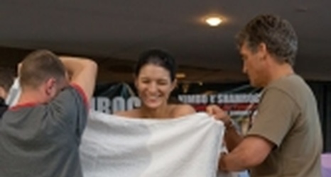 On This Day in MMA History: Gina Carano Weighs in Nude and 