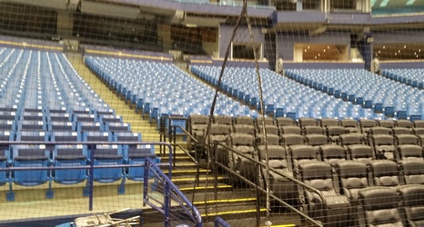 Fan hit by foul ball at Rays game in stable condition