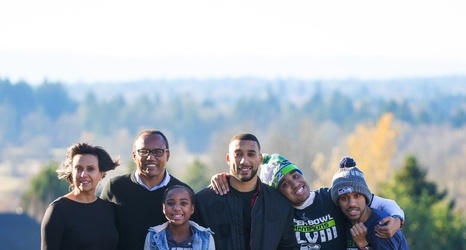 Seahawks legend Curt Warner opens up about life with autistic twins