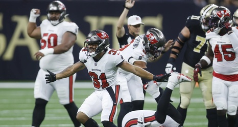 Bucs try to heat up NFC South race