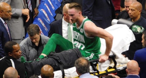 Boston Celtics' Gordon Hayward suffers fractured ankle in season opener