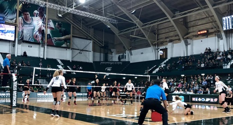 volleyball michigan state spartans purdue indiana host stand four end game
