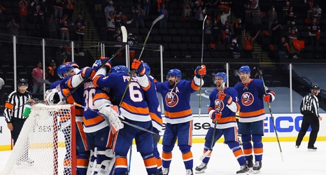 Islanders 5 Penguins 3 Second Line Leads The Isles To A Game 6 And Series Win