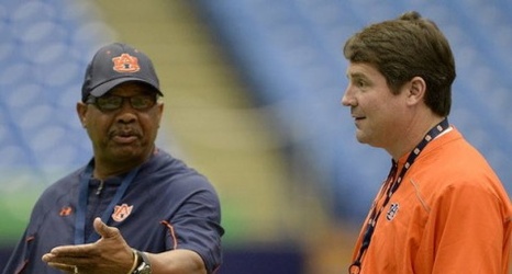 Auburn cornerbacks coach Melvin Smith will not return to staff