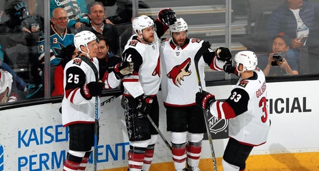 Wednesday’s Coyotes Tracks - Going Streaking