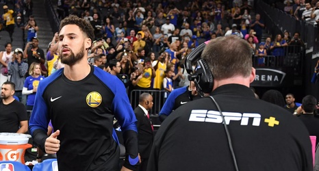 Klay Thompson Sets The NBA Record For Threes In A Game