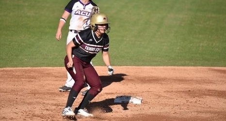 College Softball: Ariel Ortiz powers Texas State to victory over UT ...