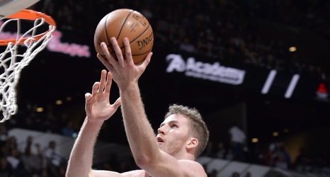 Examining where Jakob Poeltl fits in the Spurs’ future