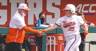 Clemson Tigers Football: News, Recruiting & Rumors